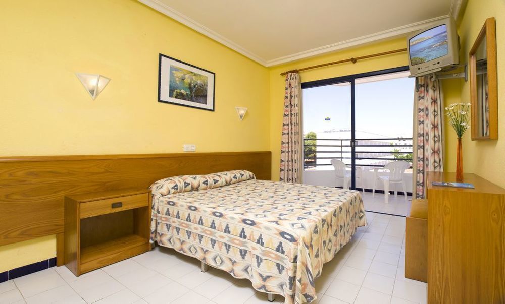 Hotel Vibra Isola - Adults Only Playa d'en Bossa Zewnętrze zdjęcie